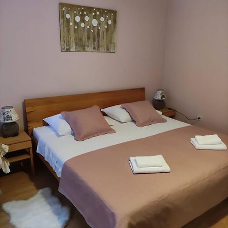 Village Apartment Zagvozd Экстерьер фото